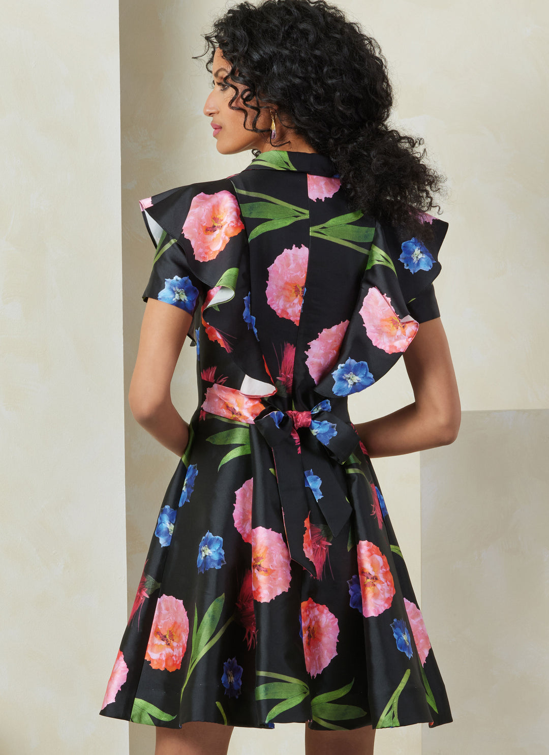 Vogue Schnittmuster V2087 Damen Kleid mit Ärmel- und Längenvariationen