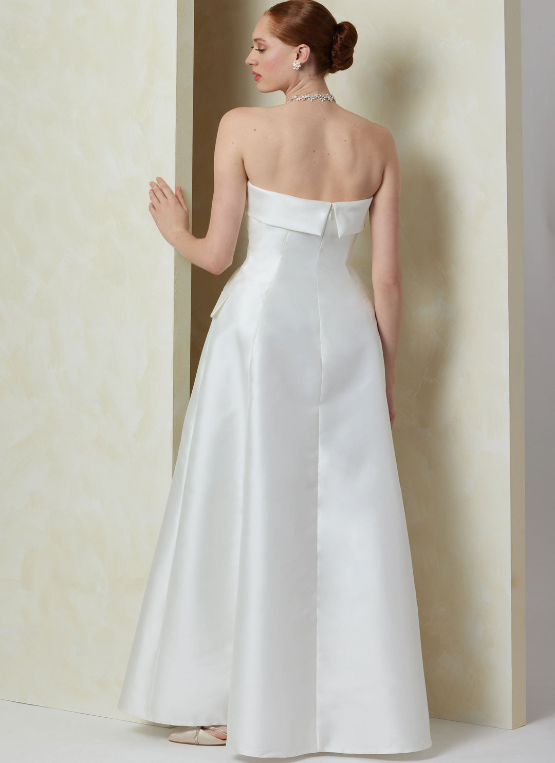 Vogue Schnittmuster V2089 Damen Kleid in zwei Längen