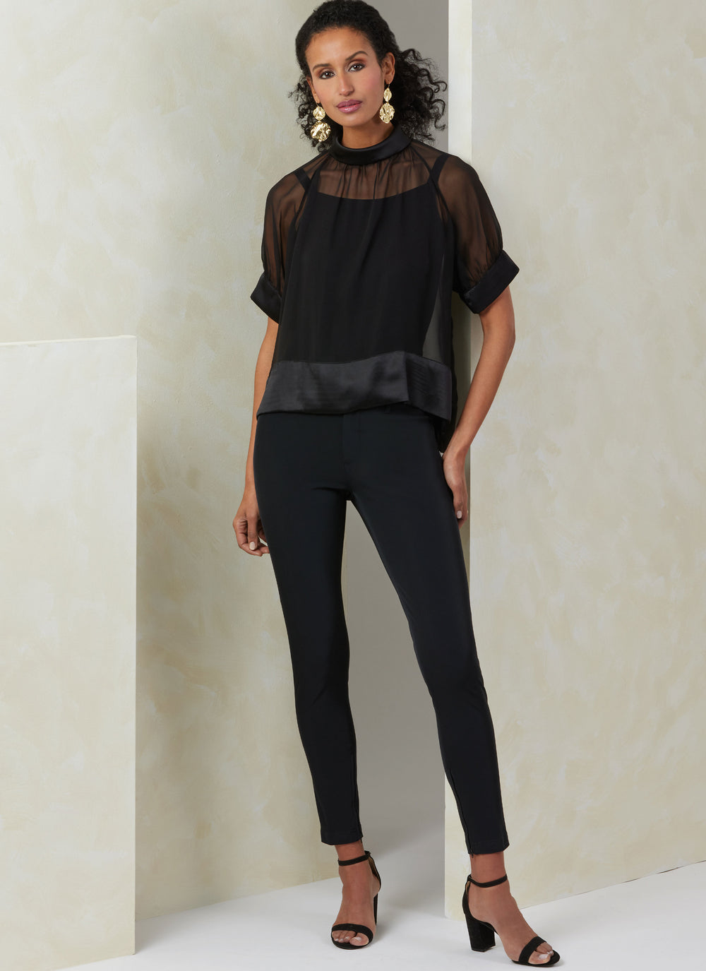 Vogue Schnittmuster V2090 Damen Top mit Ärmelvariationen