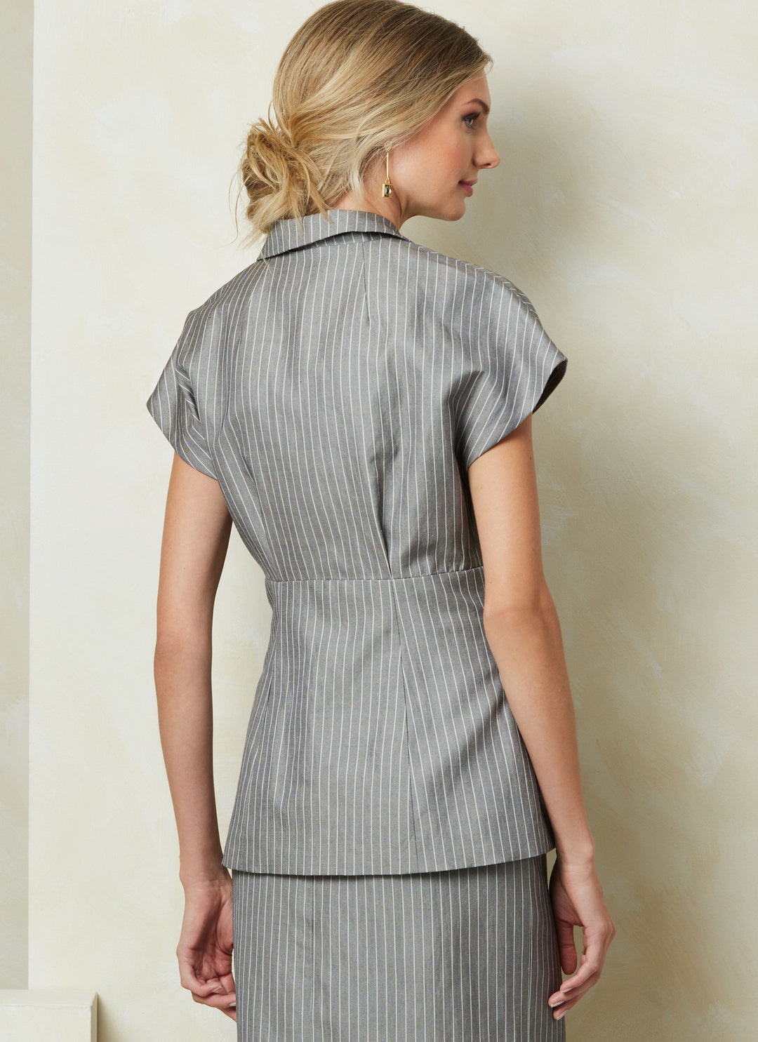 Vogue Schnittmuster V2097 Damen Top, Rock und Hose