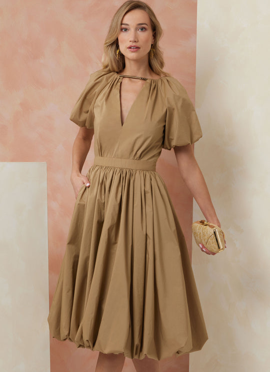 Vogue Schnittmuster  V2106 Kleid für Damen in zwei Längen