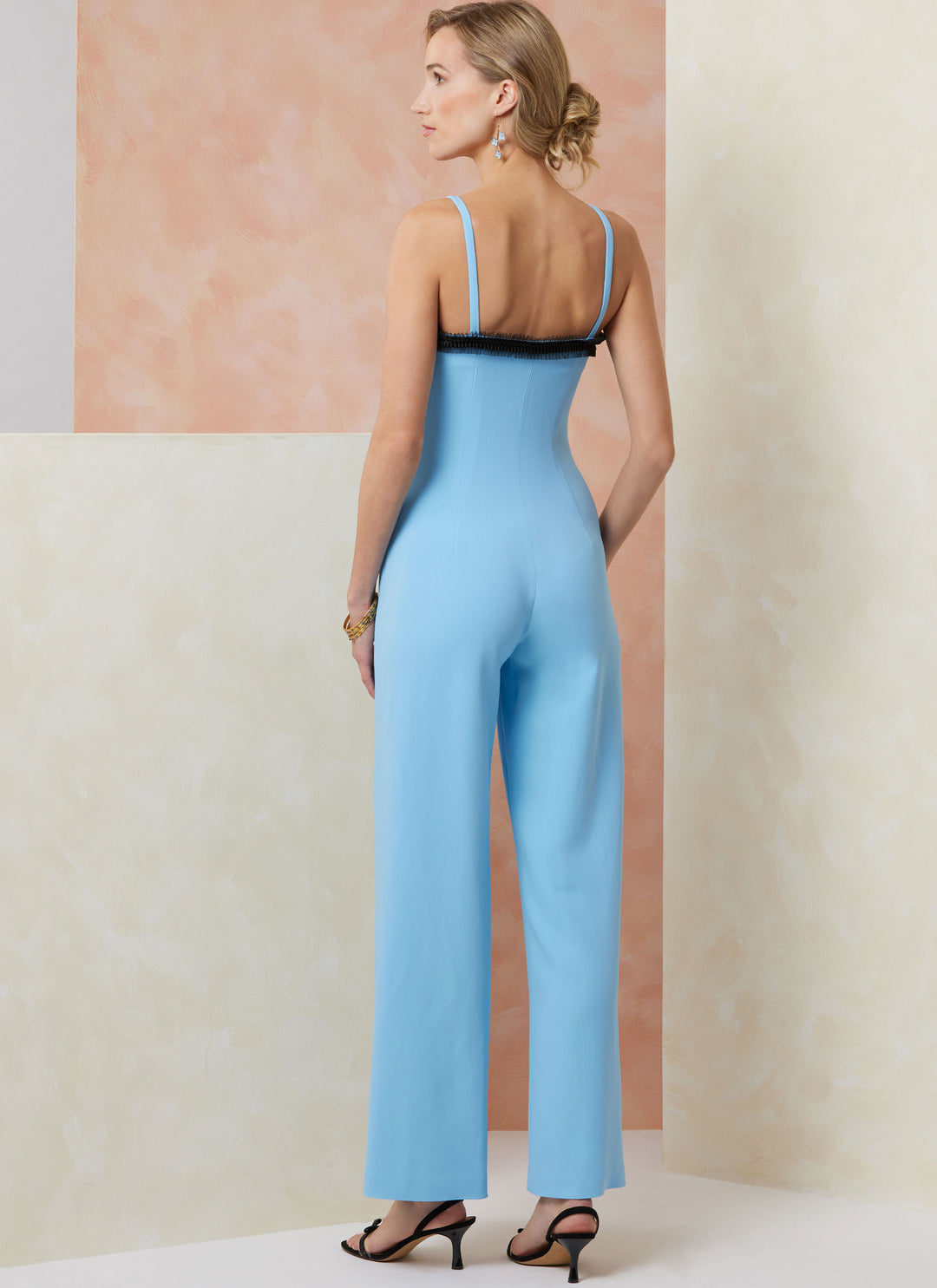 Vogue Schnittmuster  V2111 Jumpsuits für Damen