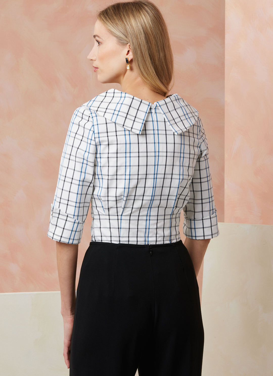 Vogue Schnittmuster  V2113 Oberteil für Damen mit Ärmelvariationen