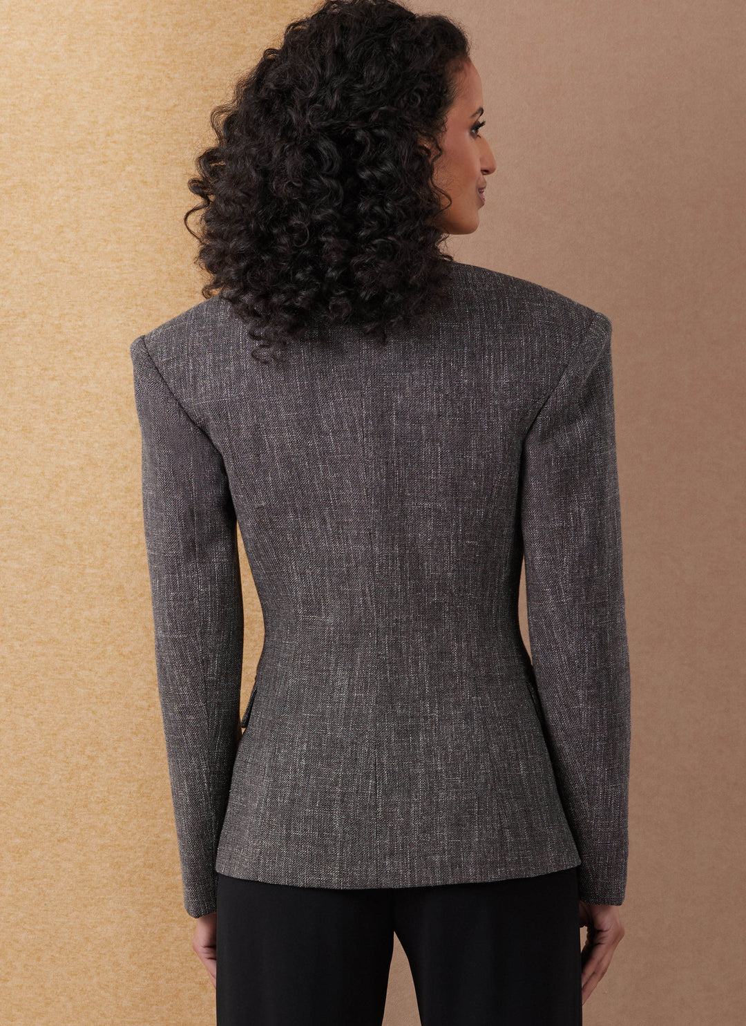 Vogue Schnittmuster V2136 Damenjacke mit und ohne Kragen