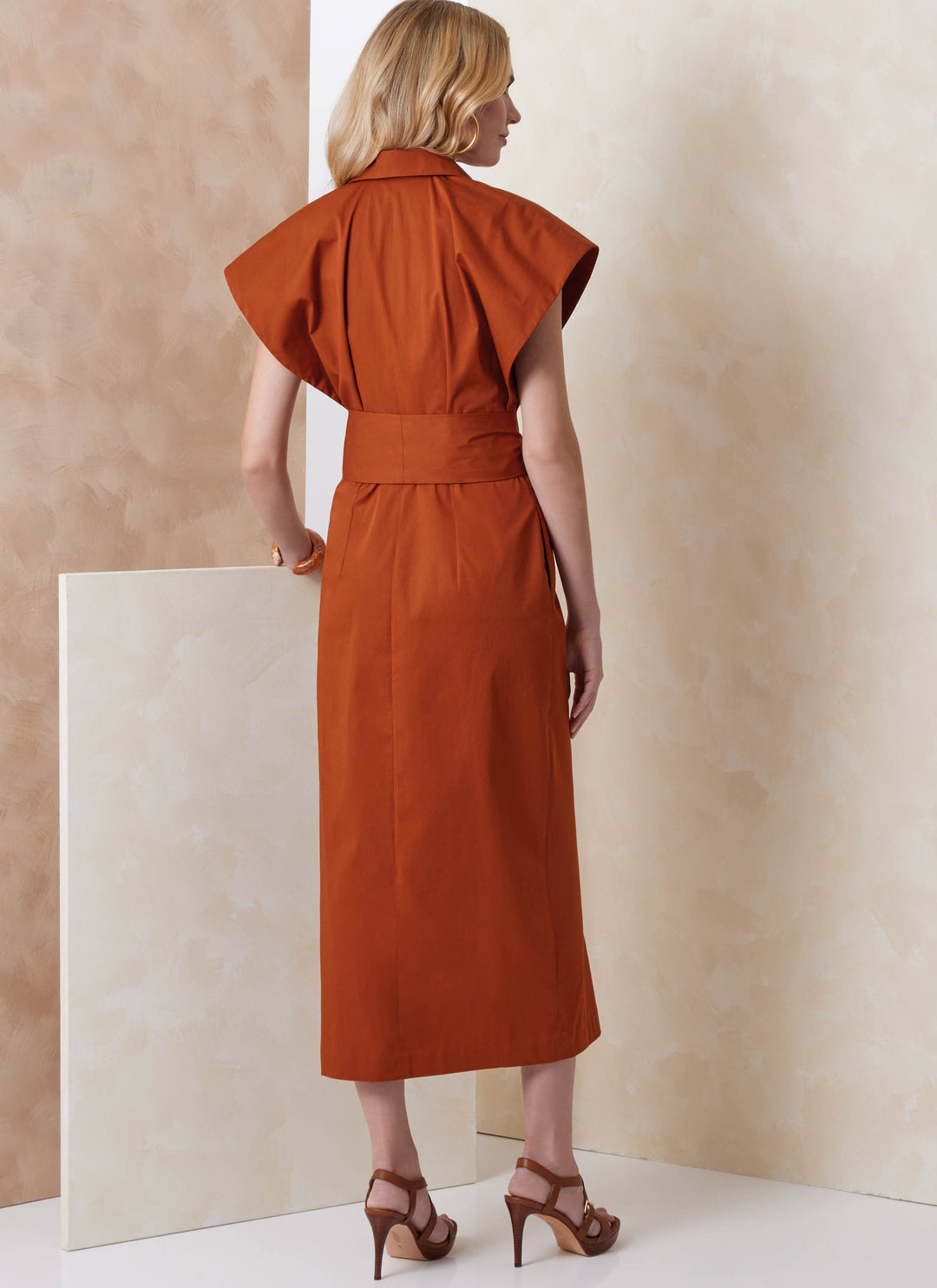 Vogue Schnittmuster V2151 – Damen Hemdkleid in zwei Längen mit Schärpe