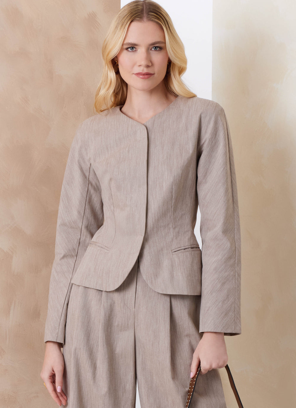 Vogue Schnittmuster V2166 – Damen Jacke & Barrel-Hose