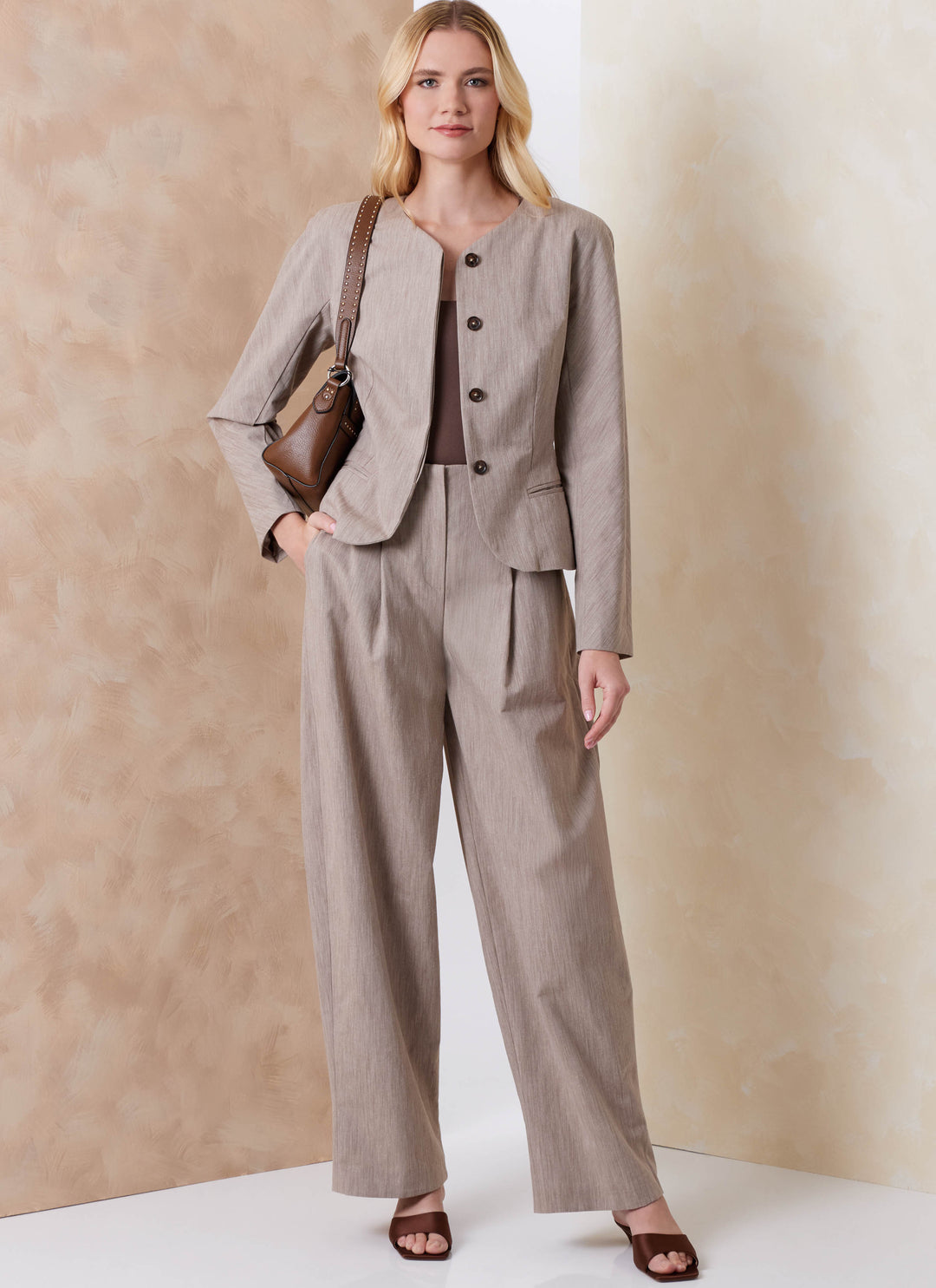 Vogue Schnittmuster V2166 – Damen Jacke & Barrel-Hose