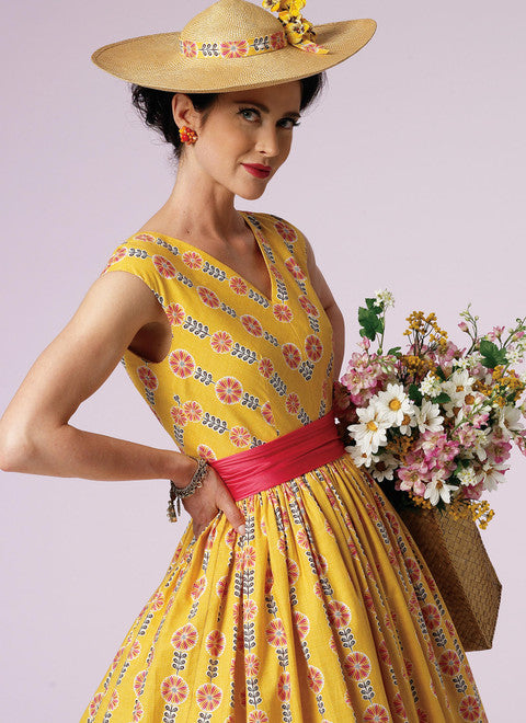 Vogue Schnittmuster V8789 Vintage Kleid Rock und Kummerbund 1950er Jahre